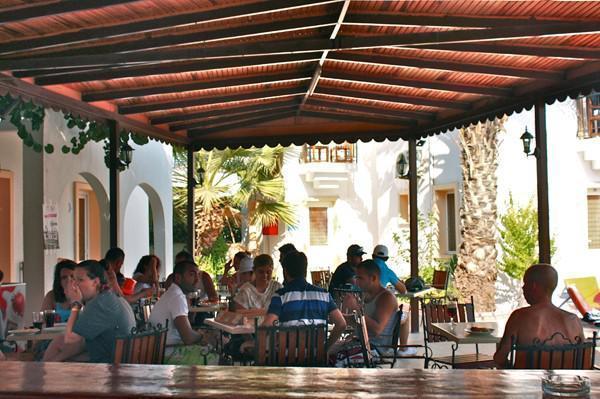 Alta Park Hotel Bodrum Exteriör bild